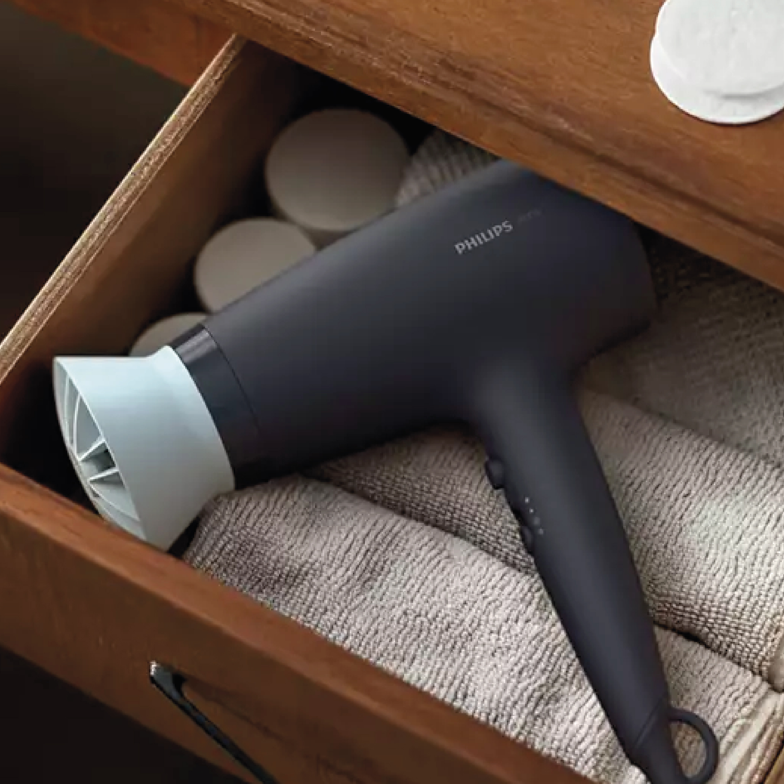 PHILIPS 3000 Hair Dryer BHD360/20 INTRACORP SDN BHD